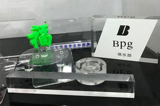 九宫格专注中小企业网络营销，助力唯动玻璃制品厂家公司互联网转型